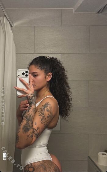 Full leaked Yara issy private onlyfans photo