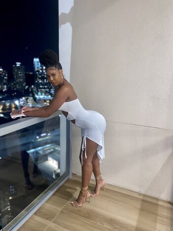 Full leaked Yasmeen kearra private onlyfans photo