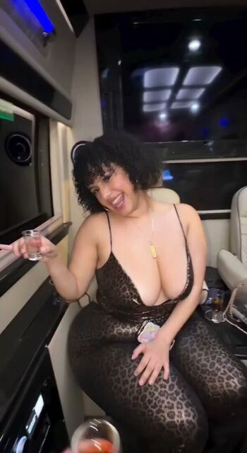 Full leaked Yazzytaffy private onlyfans photo
