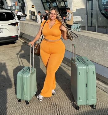 Full leaked Yazzytaffy private onlyfans photo