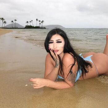 Full leaked Yikesaubs private onlyfans photo