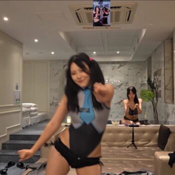 Yuggie_TV
