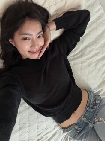 Full leaked Yujin page private onlyfans photo