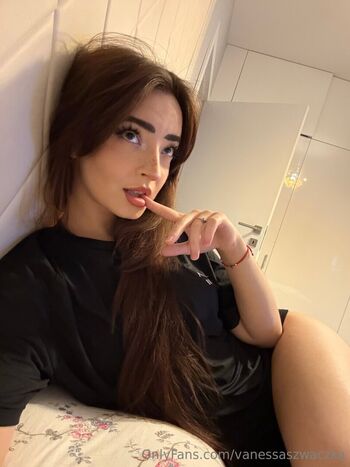 Full leaked Yukiszwaczka private onlyfans photo