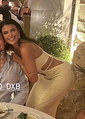 Full leaked Zara secret page private onlyfans photo