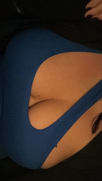Full leaked Zeeba kalan private onlyfans photo