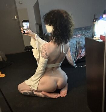 Full leaked Zoelagoblina private onlyfans photo