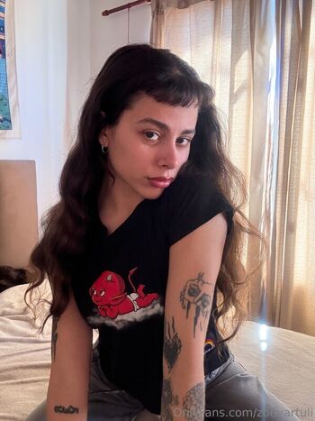 Full leaked Zoevartuli private onlyfans photo