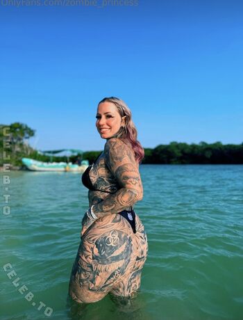 Full leaked Zombieprinzessin private onlyfans photo