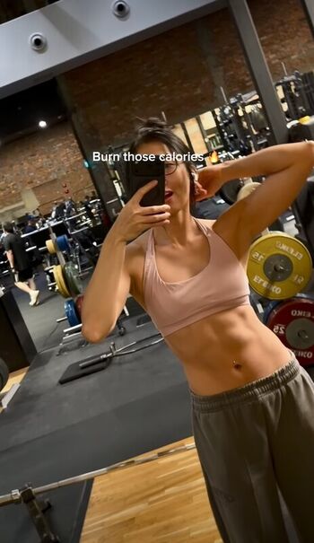 Full leaked Zumi private onlyfans photo