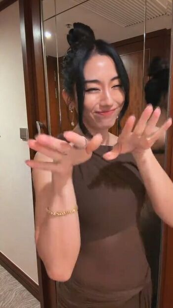 Full leaked Zumi private onlyfans photo